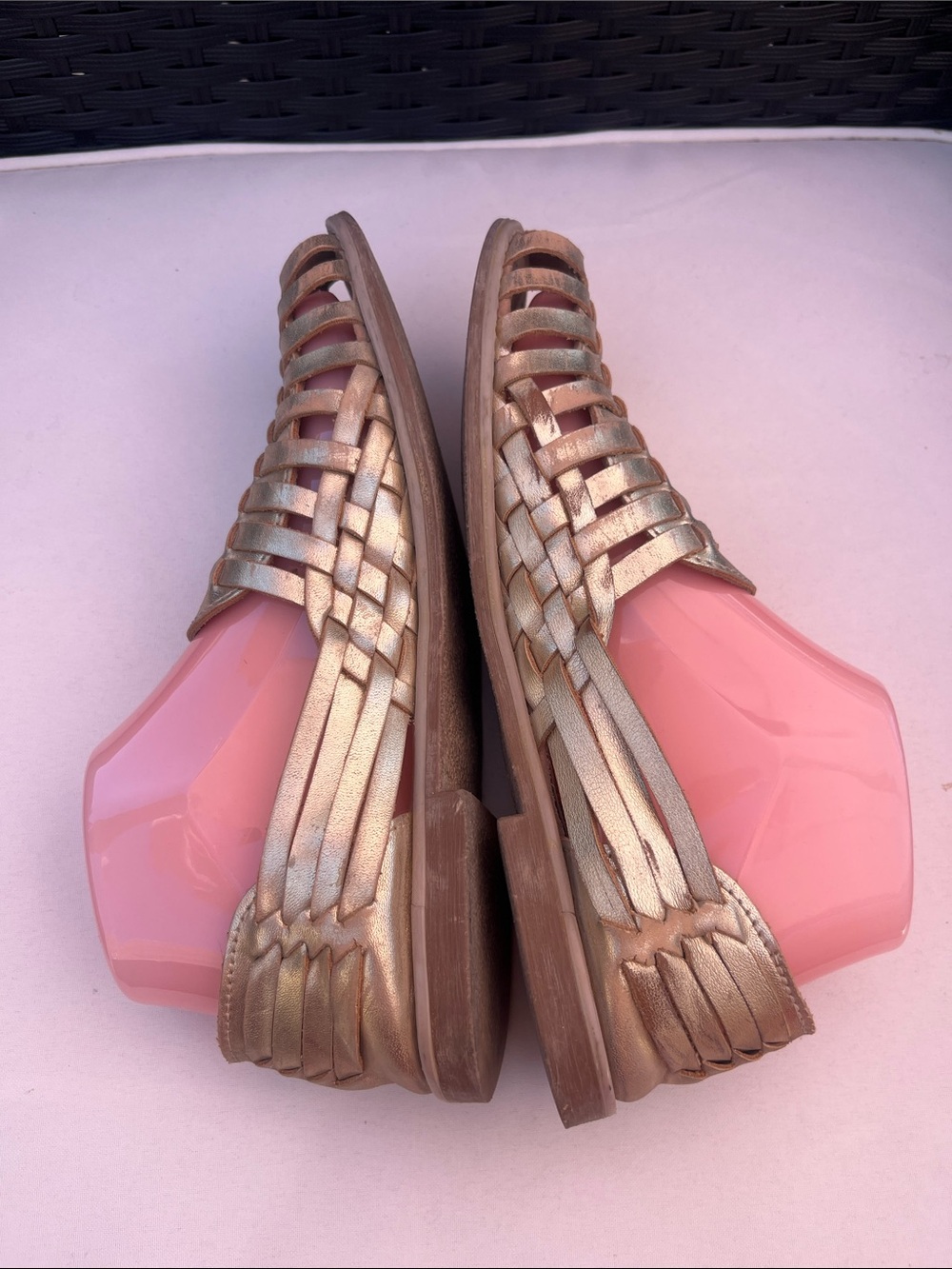 Women's Metallic Gold Woven Huarache Sandals - Picture 5 of 11